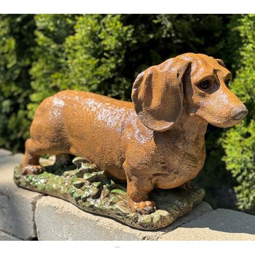 Weiner dog statue top